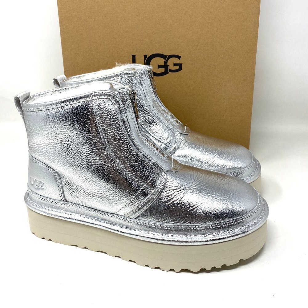 UGG Women's Size 1122231-SLVM Neumel Platform Zip Classic Boots Silver Metallic